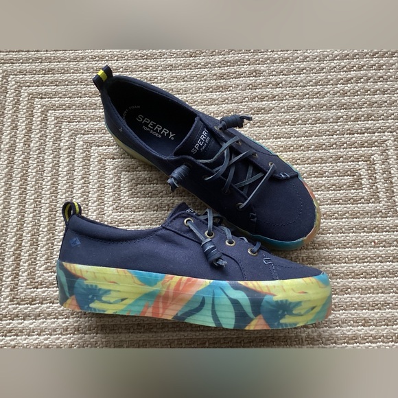 Sperry Shoes - Sperry Crest Vibe Sneakers NWOT